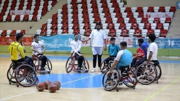 Muş'ta engelli basketbol takımı, 20 yıllık Süper Lig hayaline kavuştu