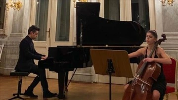 İranlı müzisyen Kiann, İstanbul'da konser verdi