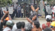 Myanmar&#039;da askeri cunta darbe karşıtı protestocuları &#039;ölümcül güç&#039; kullanmakla tehdit
