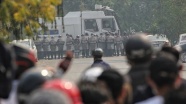 Myanmar'da darbe karşıtı gösterilerde en az 10 kişi öldü, çok sayıda kişi gözaltına alındı