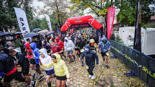 n"9. Kar Spor İda Ultra" koşusu Kazdağları'nda başladı