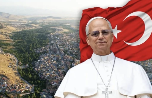 Dedesi Osmanlı tebaasından Papa XIV. Leo neden Türkiye’ye geliyor? -Ömür Çelikdönmez yazdı-
