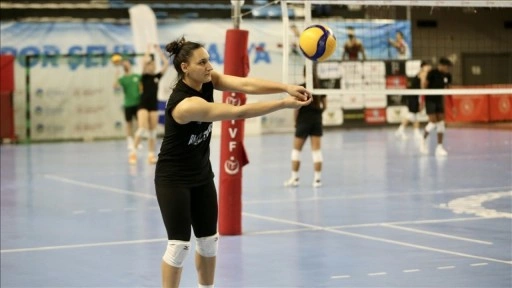 Namağlup lider Sakarya Voleybol'da tek hedef Sultanlar Ligi