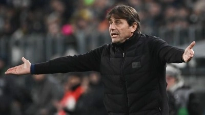 Napoli'de Antonio Conte d&ouml;nemi sona erdi