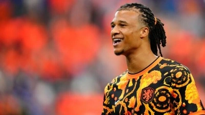 Nathan Ake, Fenerbah&ccedil;e'nin kampına katılmak &uuml;zere Avusturya'ya geldi