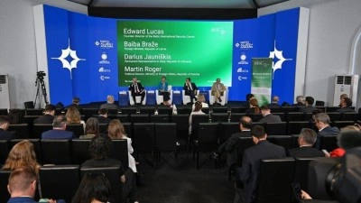 NATO Ankara Zirvesi b&uuml;nyesinde Baltık g&uuml;venliğine ilişkin panel d&uuml;zenlendi