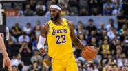 NBA'de Lakers Nuggets karşısında LeBron James ile kazandı