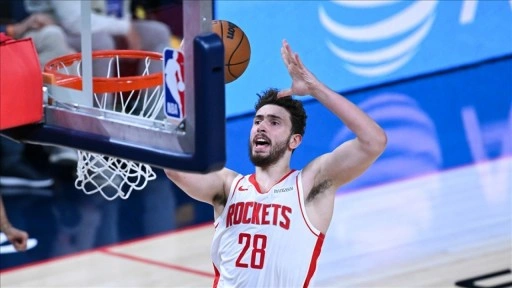 NBA'de Rockets, Alperen Şengün'ün "double-double" yaptığı maçta Celtics'i y
