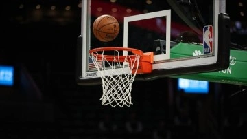 NBA'de Miami Heat'i yenen Denver Nuggets, Batı Konferansı'nın zirvesine yerleşti