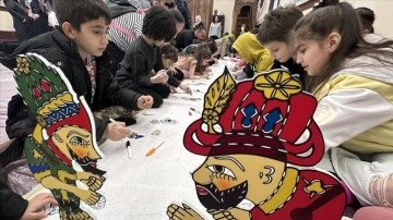 New Jersey'deki Türk camisinde çocuklara Hacivat-Karagöz gölge oyunu gösterimi yapıldı