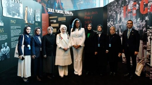 New York'taki Yankılar Sergisi, Malcolm X ve Şenler'in 'benzer mücadelelerini' anlattı