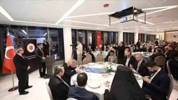 New York Türkevi'nde Müslüman, Yahudi ve Hristiyanlar birlikte iftar yaptı