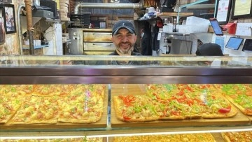 New York'ta Türk pizzacı Hakkı Akdeniz, dükkanının bir haftalık gelirini depremzedelere bağışla