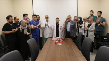 Nöroloji uzmanından yaklaşık 6 yılda 1500 hastaya "şah damarı tıkanıklığı" müdahalesi