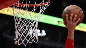 Nuggets ve Knicks, NBA konferans yarı final serisinde 3-2 öne geçti