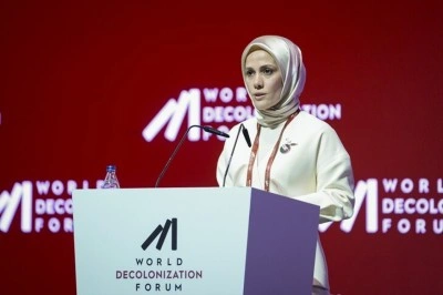 NUN Eğitim ve K&uuml;lt&uuml;r Vakfı Y&ouml;netim Kurulu Başkanı Esra Albayrak, 'World Decolonization Forum'da konuştu