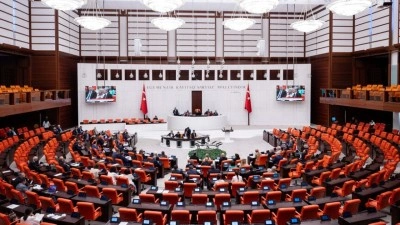 &Ouml;ğrenci affına ve y&uuml;ksek&ouml;ğretime ilişkin d&uuml;zenlemeleri i&ccedil;eren kanun teklifi TBMM Genel Kurulunda