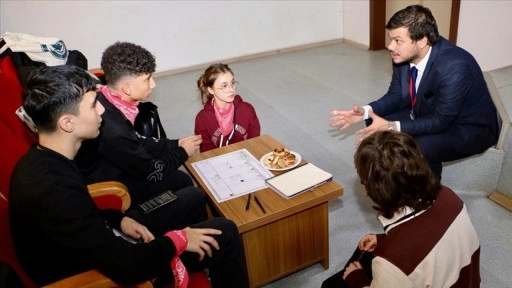 &Ouml;ğrenciler yapay zeka destekli su ve atık y&ouml;netimi &ccedil;&ouml;z&uuml;mleri geliştirdi