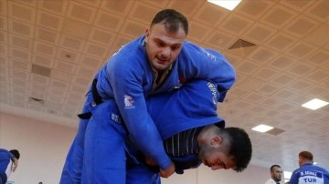 Öğretmeninin tavsiyesiyle judoya başlayan olimpiyat şampiyonu yeni madalyalar peşinde