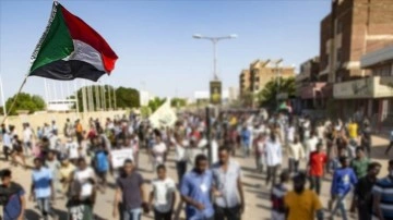 OHAL'in kaldırıldığı Sudan'da 63 siyasi tutuklu serbest bırakıldı