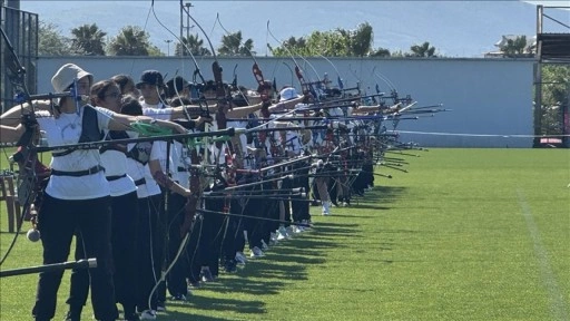 Okul Sporları Türkiye Okçuluk Şampiyonası Samsun'da başladı