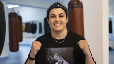 Olimpiyat şampiyonu Busenaz'dan geleceğin şampiyonlarına "hedeflerinizden vazge&ccedil;meyin&quot