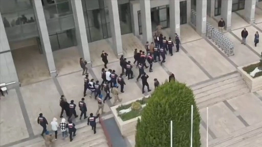 Organize su&ccedil; &ouml;rg&uuml;tlerine y&ouml;nelik 7 ilde d&uuml;zenlenen operasyonlarda 42 ş&uuml;pheli tutuklandı