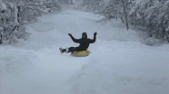 Ormanya'da kar ziyaretçiler için 'eğlenceye' dönüştü