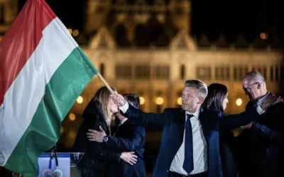 Orta Avrupa&rsquo;da demokrasi devrimi: Macaristan -Ali Ekinciel yazdı-