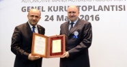OSD Yan Sanayi ve İhracat Başarı Ödülleri töreninde Türktraktör’e 2 ödül birden