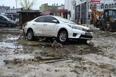 Osmaniye'de selden etkilenen alanlarda temizlik ve hasar tespiti başlatıldı