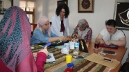 Osmanlı sanatı 'filografi' kadın elinde hayat buluyor