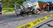 Otomobil, yolcu otobüsüne çarptı: 3 ölü, 2 yaralı
