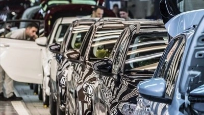 Otomotiv end&uuml;strisi nisanda 3,9 milyar dolarla en fazla ihracat yapan sekt&ouml;r oldu