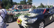 Özbekistan&#039;da geleneksel Çiçek Festivali coşkuyla kutlandı