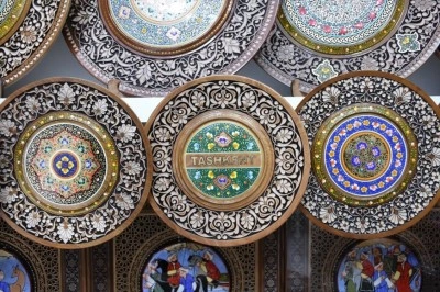 &Ouml;zbekistan'da y&uuml;zyıllardır yaşatılan sanat: Ahşap oymacılığı
