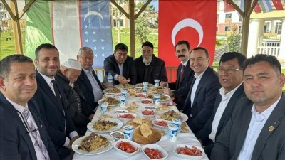 &Ouml;zbekistan'dan Hataylı afetzedelere y&ouml;resel lezzet ikramı