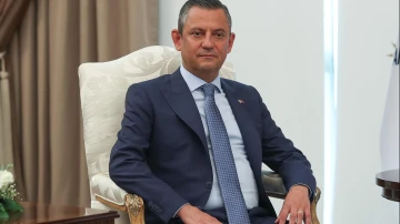 Özgür Özel’in yenilikçi tarzı ve CHP’nin geciken Rusya ziyareti -Hasan Enes Karahan, Moskova'dan yazdı-