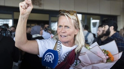 Özgürlük Filosu'na katılan İzlandalı müzisyen Stina, İsrail hapishanesinde yaşadıklarını anlatt