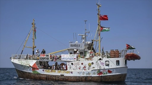 Özgürlük Filosu'nun Gazze'ye yardım için yola çıkan Hanzala gemisiyle iletişim kesildi