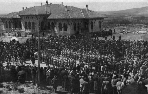 Padişahlık mı Cumhuriyet mi? -Selim Çoraklı yazdı-