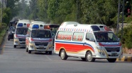 Pakistan'da iki yolcu otobüsü çarpıştı: 30 ölü