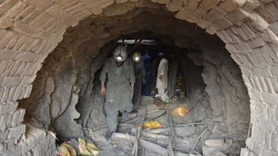 Pakistan'da k&ouml;m&uuml;r madeninin &ccedil;&ouml;kmesi sonucu &ouml;lenlerin sayısı 34'e y&uuml;kseldi
