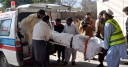 Pakistan’da uçak düştü: 2 ölü