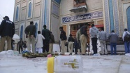 Pakistan'daki türbe saldırısında ölü sayısı 80'e yükseldi