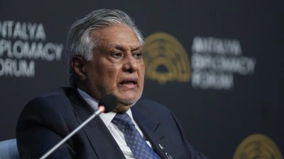 Pakistan Dışişleri Bakanı Dar, İran ve ABD'yi "esneklik g&ouml;stermeye" &ccedil;ağırdı