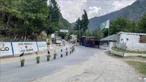 Pakistan ile Hindistan arasındaki ateşkesin ardından Azad Keşmir'de sükunet hakim
