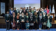 Pakistan'ın en başarılı öğrencileri AA'yı ziyaret etti
