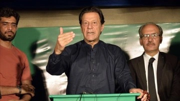 Pakistan’da eski Başbakan İmran Han, 10 yıl hapis cezasına çarptırıldı