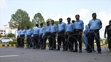Pakistan'da İmran Han’ın protesto kararının ardından başkentte güvenlik artırıldı